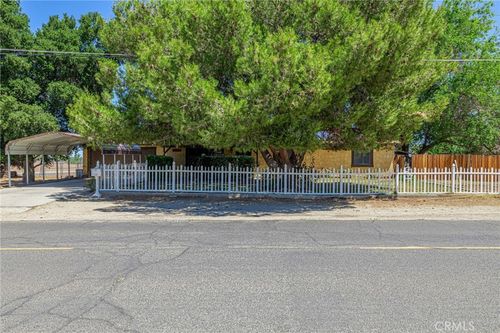 9505 E Avenue Q12, Littlerock, CA, 93543-4025 | Card Image