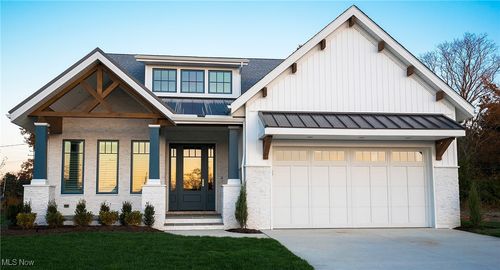 46 Bridgeport Way, Mayfield Heights, OH, 44124 | Card Image