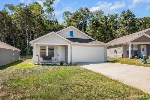 912 Osage Villa Ct, Villa Ridge, MO, 63089-2184 | Card Image