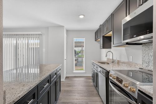 d-4652 Matilda St, Dallas, TX, 75206-4230 | Card Image