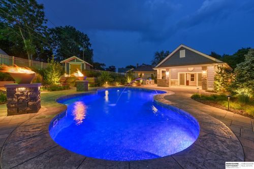 3865 Martha St, Omaha, NE, 68105-3025 | Card Image