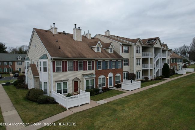 504 Red Crest Ln, Condo with 2 bedrooms, 3 bathrooms and 1 parking in Branchburg NJ | Image 25