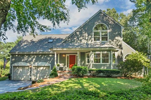 4 Captains Way, Exeter, NH, 03833 | Card Image