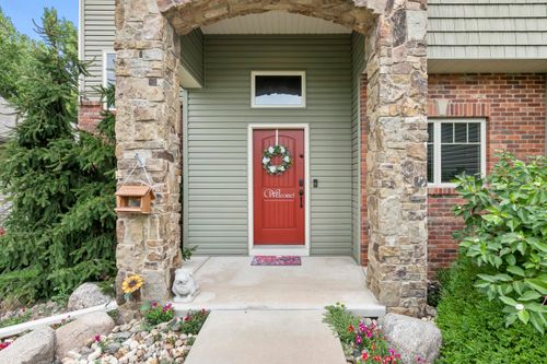 6180 Franciscan Dr, Lincoln, NE, 68526-6006 | Card Image