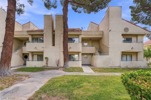 202-830 N Sloan Ln, Las Vegas, NV, 89110-2731 | Card Image