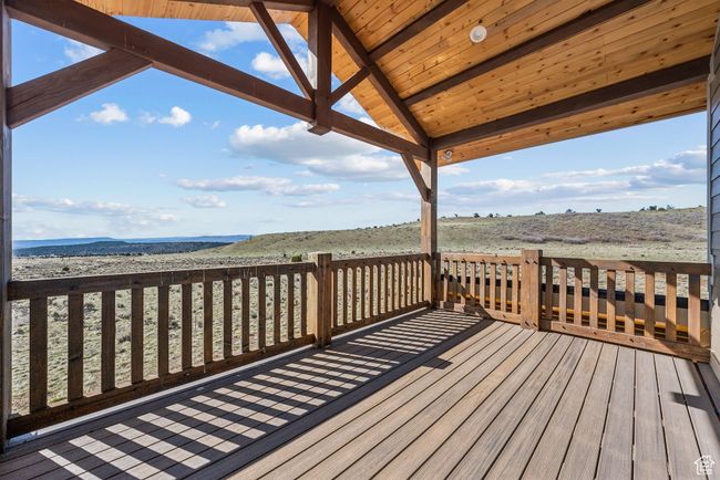 deck on s side of home | Image 57