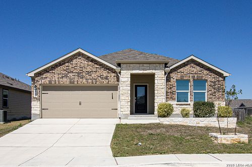 2700 San Martin Ln, Seguin, TX, 78155-3279 | Card Image