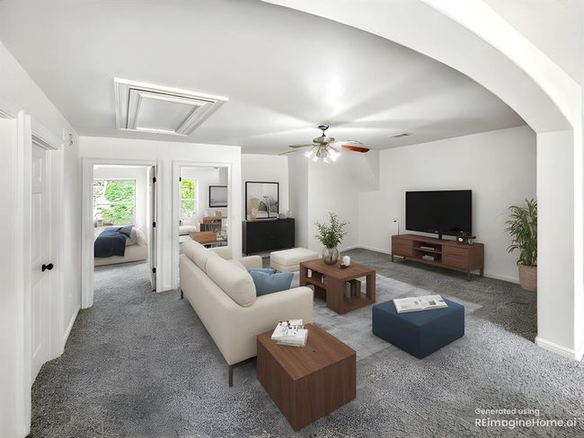 Upstairs Gameroom | Image 20