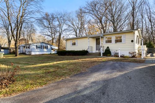 15 Stone Hedge Rd, Westbrook, CT, 06498-2055 | Card Image