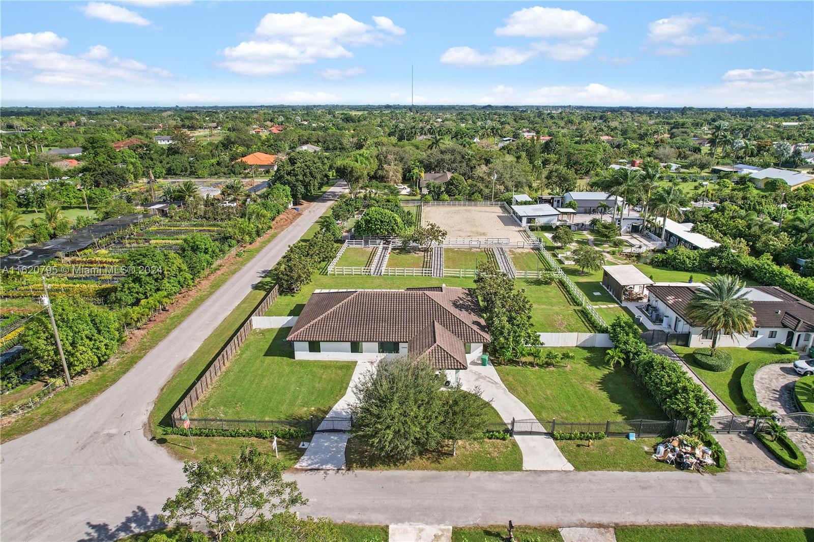 214th Pl, Homestead, FL 33031