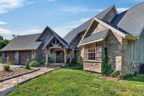 9106 E Farm Road 134, Strafford, MO, 65757-9023 | Card Image