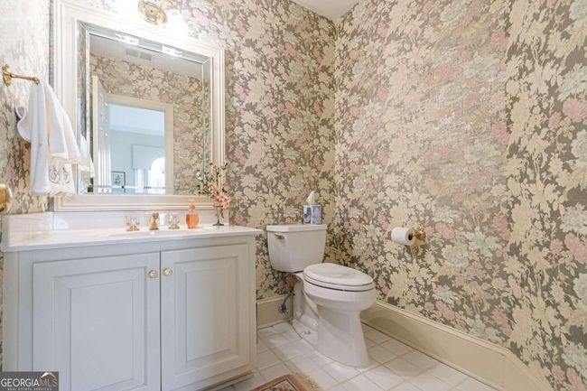 5700 Grove Point Rd, House other with 3 bedrooms, 3 bathrooms and 2 parking in Johns Creek GA | Image 24