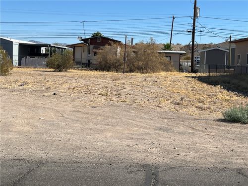 1053 Rosebud Dr, Bullhead City, AZ, 86442-7408 | Card Image
