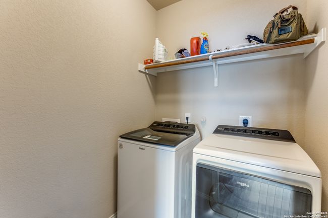 129 Buckskin Way, House other with 3 bedrooms, 5 bathrooms and null parking in Cibolo TX | Image 19