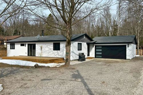 38 Allister Pl, Sauble Beach, ON, N0H2G0 | Card Image