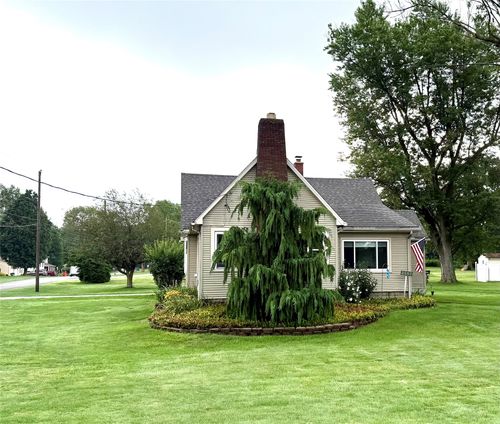 2605 Saltsman Road, Erie, PA, 16510 | Card Image