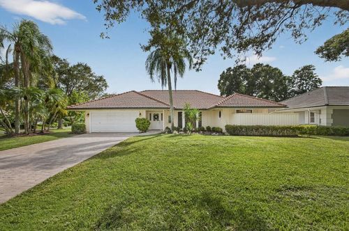 13 Saint Giles Rd, Palm Beach Gardens, FL, 33418-3704 | Card Image