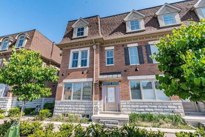 2277 Major Mackenzie Dr, House attached with 3 bedrooms, 4 bathrooms and 2 parking in Vaughan ON | Image 1