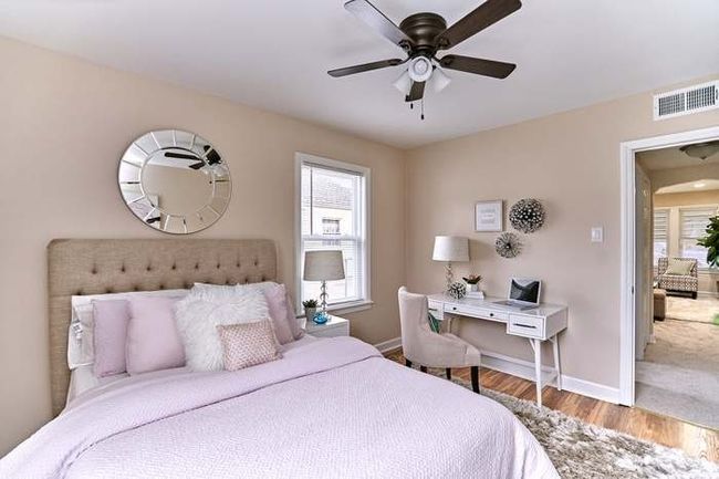 9301 Raymond Ave, House other with 2 bedrooms, 1 bathrooms and 2 parking in Oak Lawn IL | Image 11