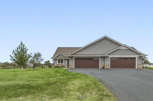 20246 62nd Ave, Chippewa Falls, WI, 54729-3333 | Card Image