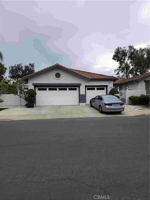 1510 Knoll Park Gln, Escondido, CA, 92029-3148 | Card Image