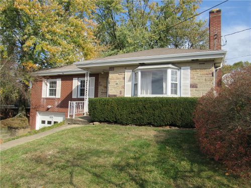 234 Kentucky Drive, Lower Burrell, PA, 15068 | Card Image