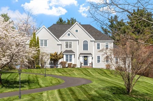 140 Barteau Ln, Boxborough, MA, 01719-1025 | Card Image