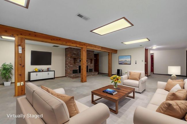 3374 Hwy M-36 virtually staged (5) | Image 25