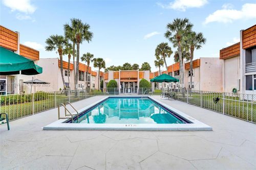 apt-c207-7610 Stirling Rd, Hollywood, FL, 33024-8443 | Card Image