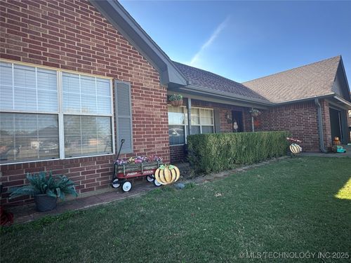 139 Summit Cir, Durant, OK, 74701-7438 | Card Image