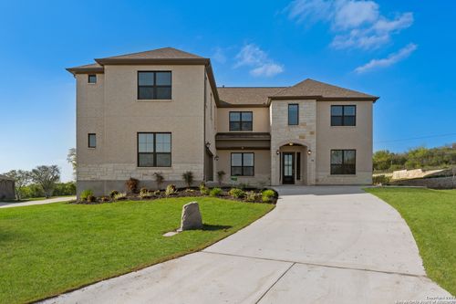 9 Cattle Dr, Castroville, TX, 78009-6007 | Card Image