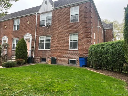 1-208-08 39th Ave, Bayside, NY, 11361-1923 | Card Image