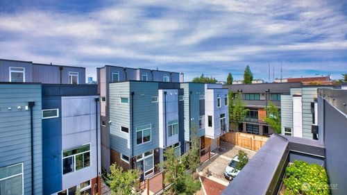 b-114 20th Ave, Seattle, WA, 98122-5809 | Card Image