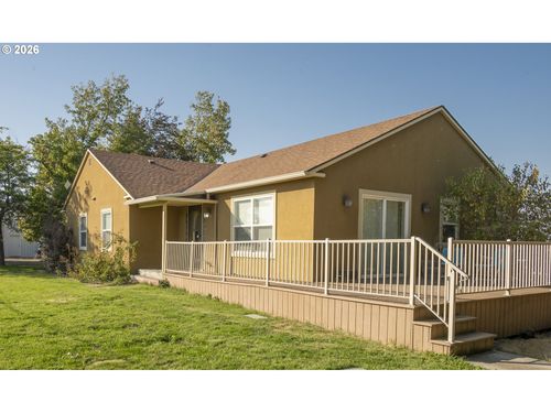 52201 County Rd, Milton-Freewater, OR, 97862-6914 | Card Image