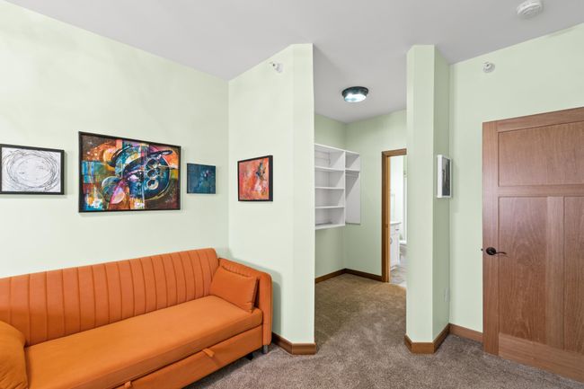 Bedroom 2 to Closet/Bathroom | Image 17