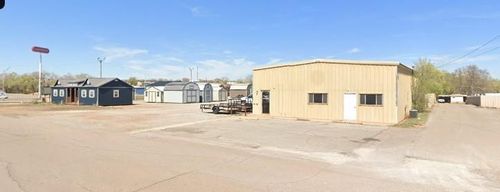 101 E 20th St, Elk City, OK, 73644-6901 | Card Image