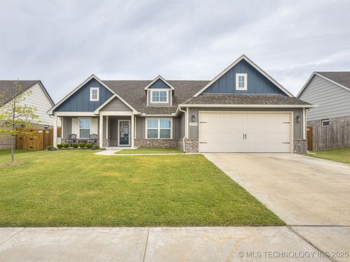 15905 E 75th St N, Owasso, OK, 74055-8571 | Card Image