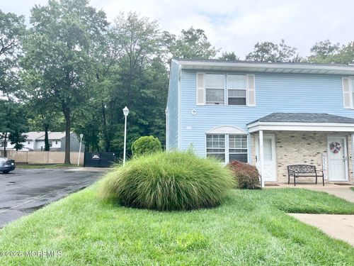 17-82 Cliffwood Ave, Cliffwood, NJ, 07721-1000 | Card Image