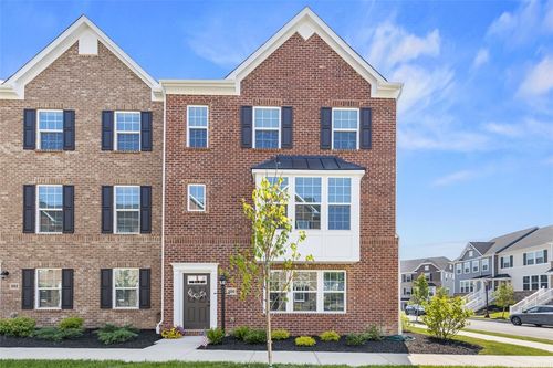 300 Abacot Way, Cranberry Twp, PA, 16066-3476 | Card Image