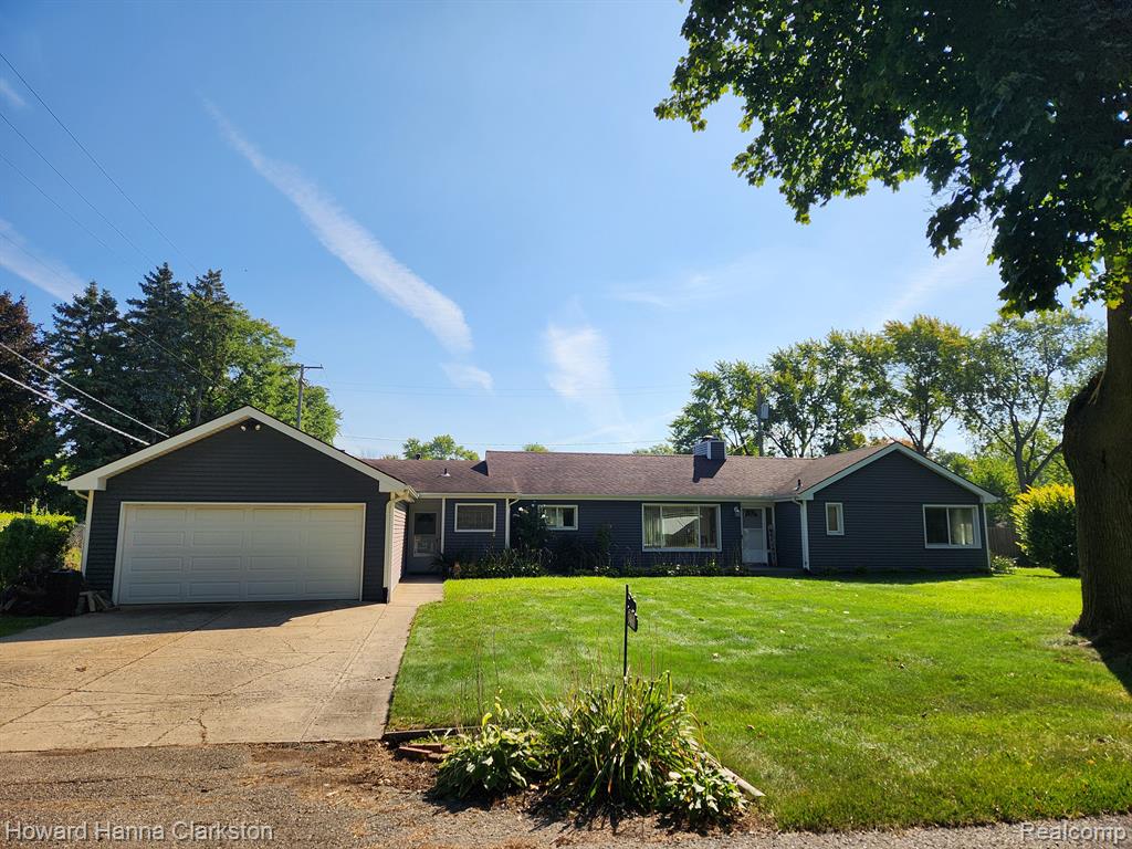 Clayton Ave, Waterford, MI 48329 #1