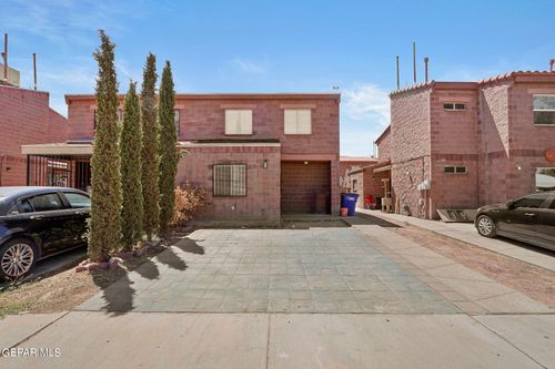 11048 Sunshine Ct, El Paso, TX, 79936-1063 | Card Image