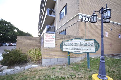 216-100 Dundalk Dr, Scarborough, ON, M1P4V2 | Card Image