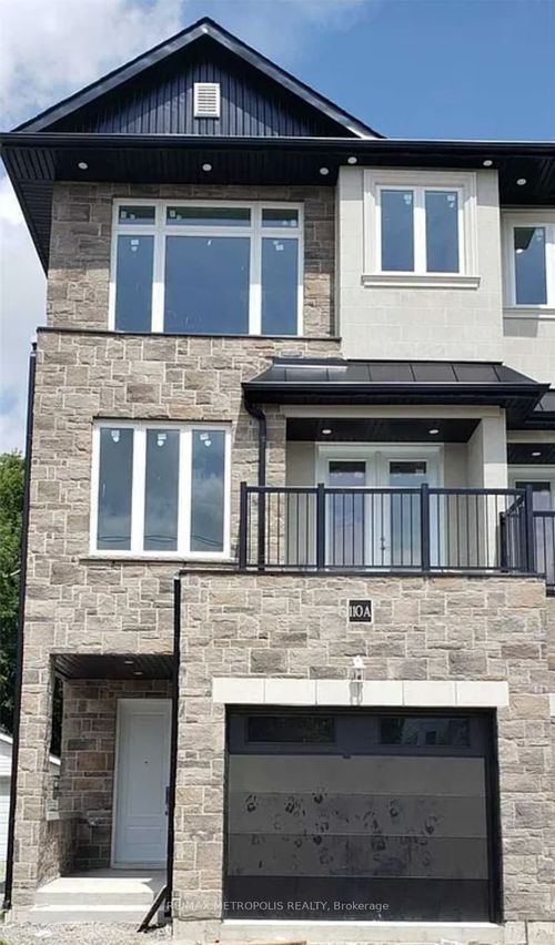 110a Gilkison St, Brantford, ON, N3T2A3 | Card Image