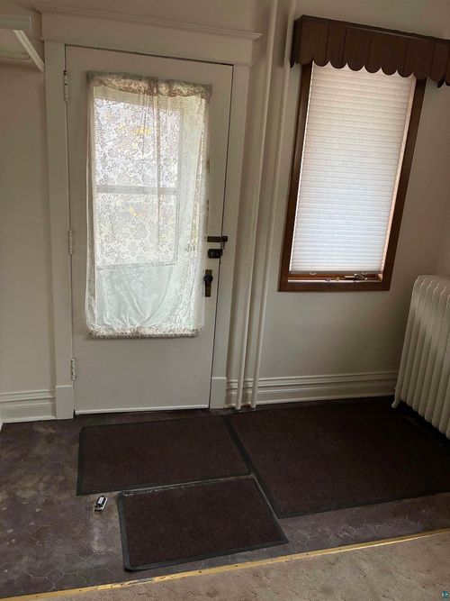 213 N 22nd Ave W, Duluth, MN, 55806 | Card Image