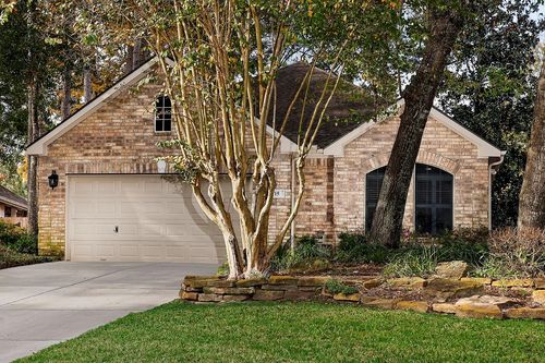 15 Lilac Ridge Pl, The Woodlands, TX, 77384-4648 | Card Image