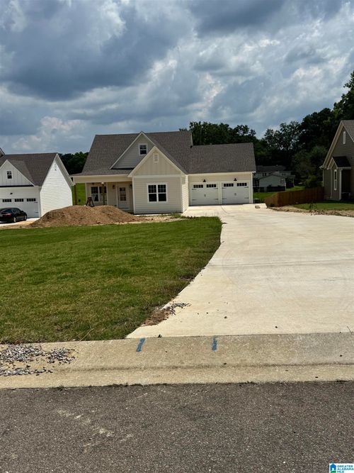 1490 Brooks Dr, MOUNT OLIVE, AL, 35117-3818 | Card Image
