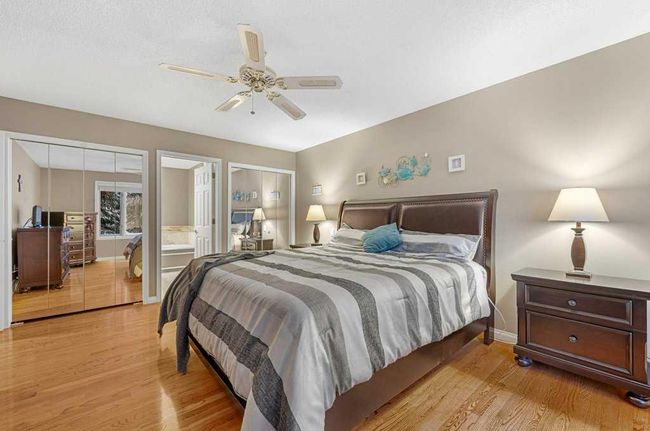 49 Douglasbank Gardens Se, Home with 3 bedrooms, 3 bathrooms and 4 parking in Calgary AB | Image 29