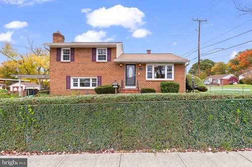 6701 Longridge Dr, LANHAM, MD, 20706-3740 | Card Image