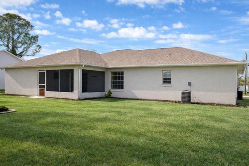 3 Burne Pl, Palm Coast, FL, 32137-9434 | Card Image