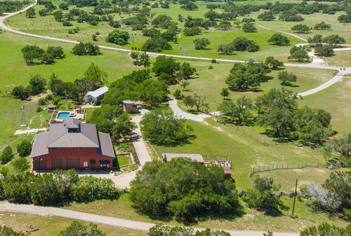 2401 W Fitzhugh Rd, Dripping Springs, TX, 78620-4476 | Card Image